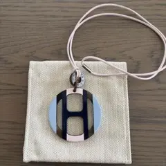HERMES Hロゴ ペンダント ネックレス❣️のサムネイル