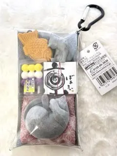 『猫の甘味処』グレー猫添え ガチャ詰めポーチ　三色団子　京ばぁむ　和菓子