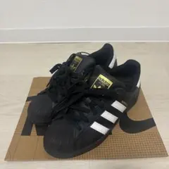 adidas Superstar ブラック/ホワイト スニーカー