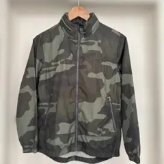 お値下げ中 GAP 150cm 迷彩フード付きジャケット