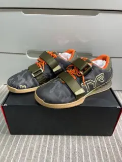 リフティングシューズ