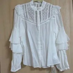 herlipto Easy to Love Blouse ホワイト Mサイズのサムネイル