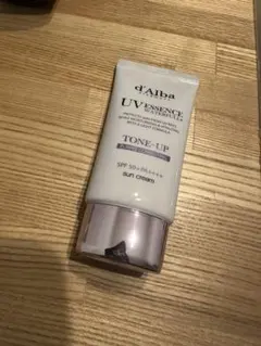 d'Alba トーンアップサンクリーム(パープル)50ml