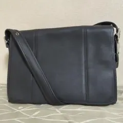 2026年最新】オールドコーチ メッセンジャーの人気アイテム - メルカリ