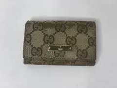 GUCCI GGパターン キーケース ベージュ
