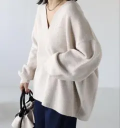 ap retro ディープVネックニット/オーバーサイズニットベージュ Fサイズ