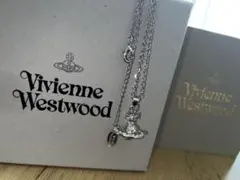 ヴィヴィアンウエストウッド ホワイトオーブネックレス
