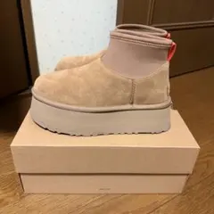 UGG W CLASSIC MINI DIPPER 24cmのサムネイル