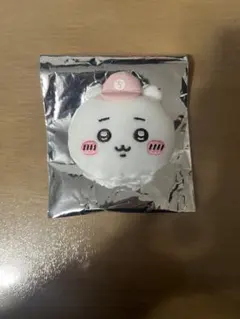 ちいかわマーケット ノベルティ おかおバッジと　買い物カゴ セット