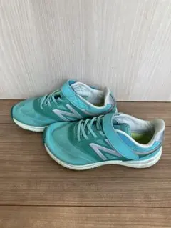 New Balance ターコイズ キッズ スニーカー 18.5cm