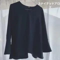 グリーンレーベルリラクシング ネイビー フレア袖 Vネック ブラウス