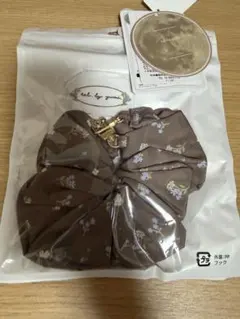しまむら yumi チャーム 濃茶