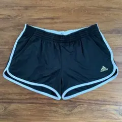 adidas アディダス ショートパンツ　ランニングパンツ