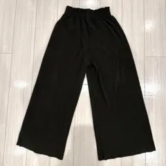 グリーン ワイドパンツ