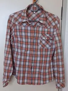 オレンジ系チェック柄長袖シャツ