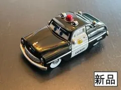 新品　カーズ ミニカー　シェリフ　スタンダード