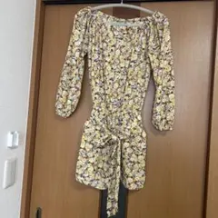 パーティーピープル花柄オールインワン　パンツワンピース　ウエストリボン付き