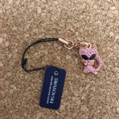 GISELLE スワロフスキー　ネコちゃん　未使用　ピンクゴールド