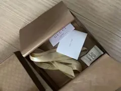 GUCCI 空箱 ギフトボックスのサムネイル