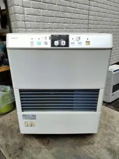 引き取り及び近郊配達限定出品！コロナFF石油ストーブ2015年式中古品！ 引き取り及び近郊配達限定出品！コロナFF石油ストーブ2015年式