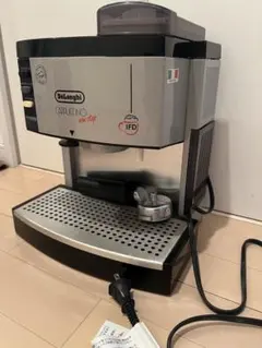 サエコ エスプレッソマシン マジックカプチーノ Saeco SIN017 BLK
