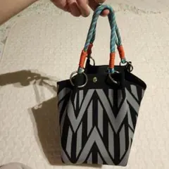 コードストラップ 柄 ニット ハンドバッグ