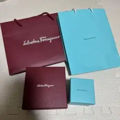 【値下げ】フェラガモ&ティファニー　ショッパー袋・箱セット
