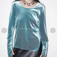 ムスボレ ダイヤカットUトップス