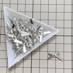 アンティークシルバー　メタルビーズ　リボン　25個