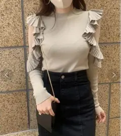 SNIDEL プリーツフリルスリーブニットプルオーバー