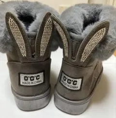 ウサギの耳付きグレーのムートンブーツ　⭐️美品⭐️