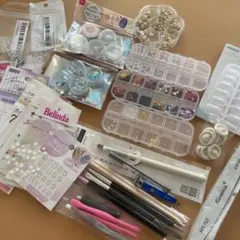 ネイルチップ、ネイルケア用品等詰め合わせセット