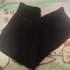 ユニクロ　タックワイドパンツ　ブラック　パンツ