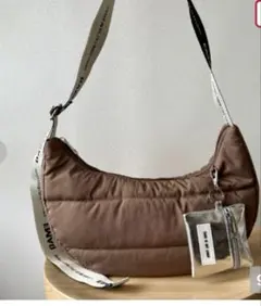 Item thumbnail for item 39943972-1ce1-4776-9111-6187b94e8e89