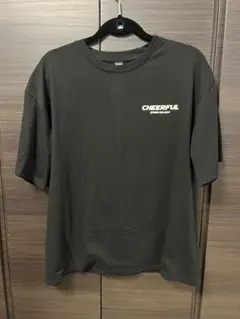 SHEIN Dazy 半袖 Tシャツ ブラック ロゴプリント s Tシャツ　黒のサムネイル