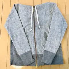 チャンピョン　パーカー