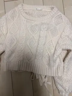 値下げケーブル編み クロップドニット セーター 白 majestic legon