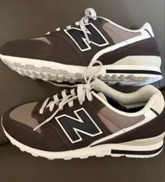 New Balance WL996 ブラウン スニーカー　24cm