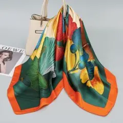 多色花柄シルク風スカーフ サイズ；70cmx 70cm 年末祭 開催中～
