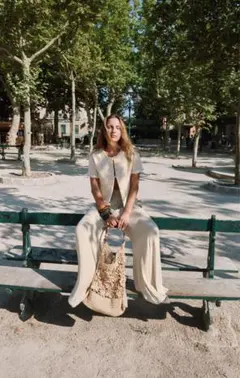 ZARA ザラ　フリルニットカーディガン
