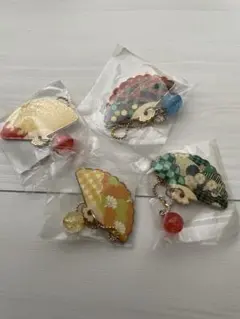 鬼滅の刃　扇子型アクリルキーホルダー4個セット