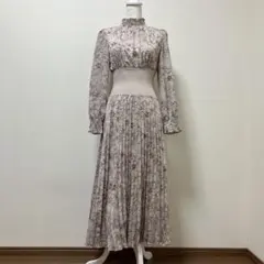 トッコクローゼット　花柄　ロングワンピース　プリーツ　春　大人　可愛い　上品