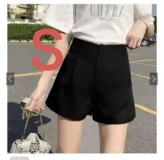 GRL タックハイウエストショートパンツ［at1744］‼️即日発送‼️Ｓサイズ