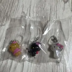 ハローキティ　めじるしアクセサリー　3個セット