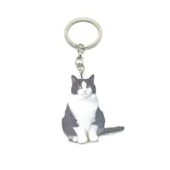 猫　キーホルダー ハチワレ　黒　白　アクリル製 ねこグッズ　バッグチャーム