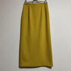 カットソー ナローミディスカート / GU