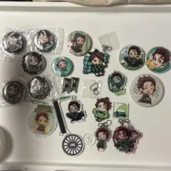 竈門炭治郎 グッズセット 缶バッジ アクキー ラバーマスコット 鬼滅の刃