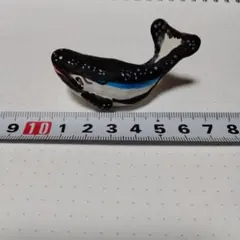 鯨の置物のサムネイル