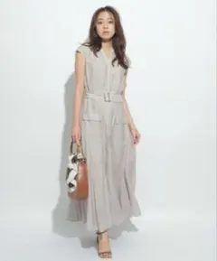 ジャスグリッティー◇フード付エアリーロングブルゾン - メルカリ