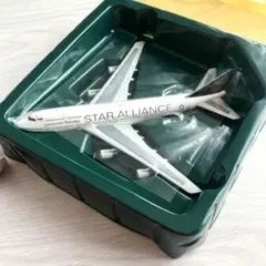 Item thumbnail for item 50d87f2e-ffd5-4b99-b816-44b8a1623d21